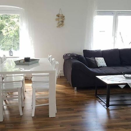 Gemuetliche Haushaelfte Mit Garten Und Terrasse Фленсбург Екстериор снимка