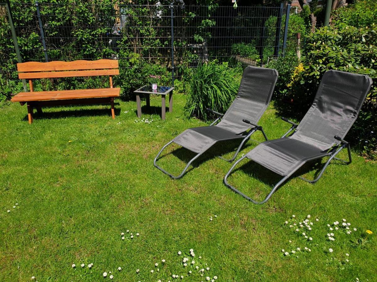 Gemuetliche Haushaelfte Mit Garten Und Terrasse Фленсбург Екстериор снимка